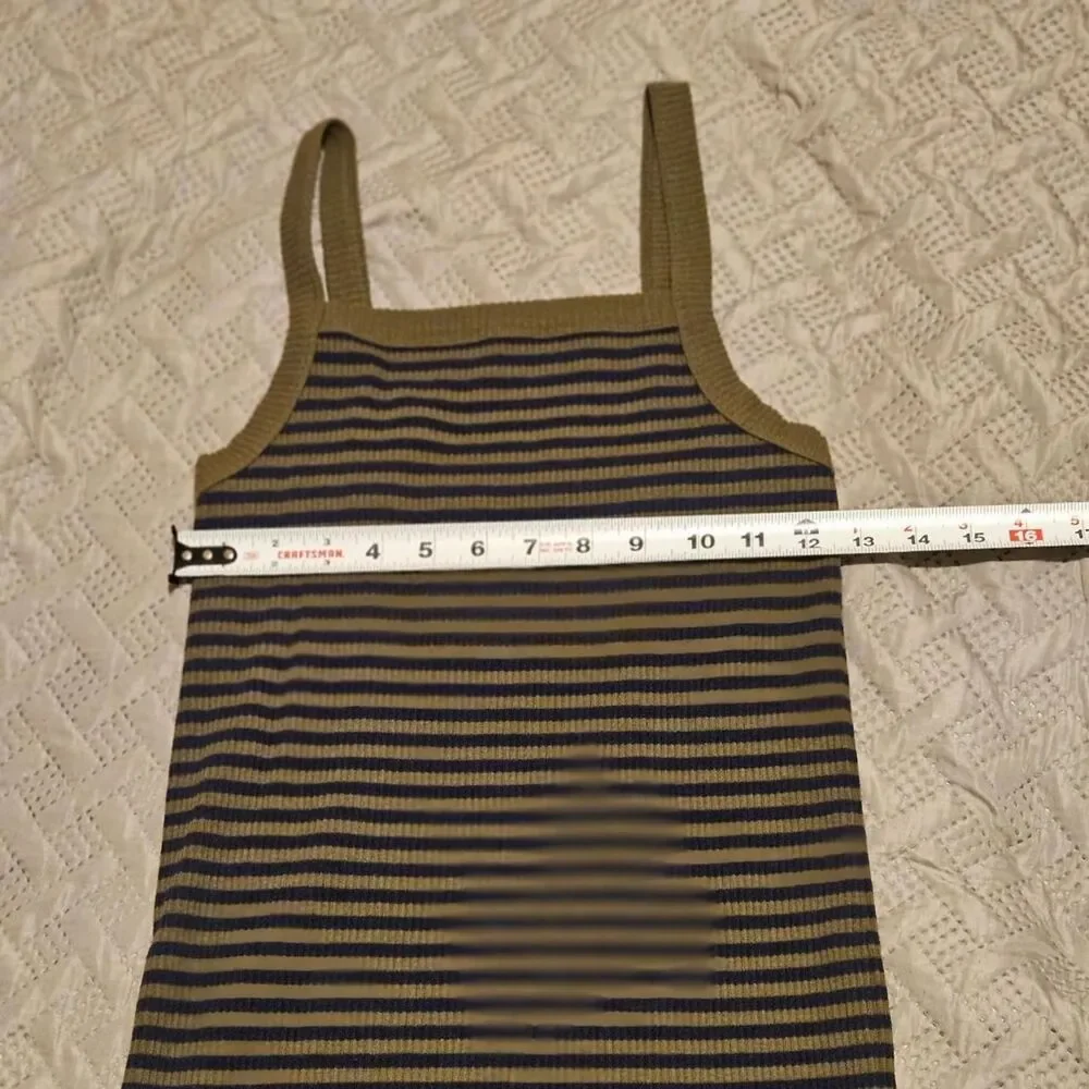 Old-navy Women's multi tank - gently used